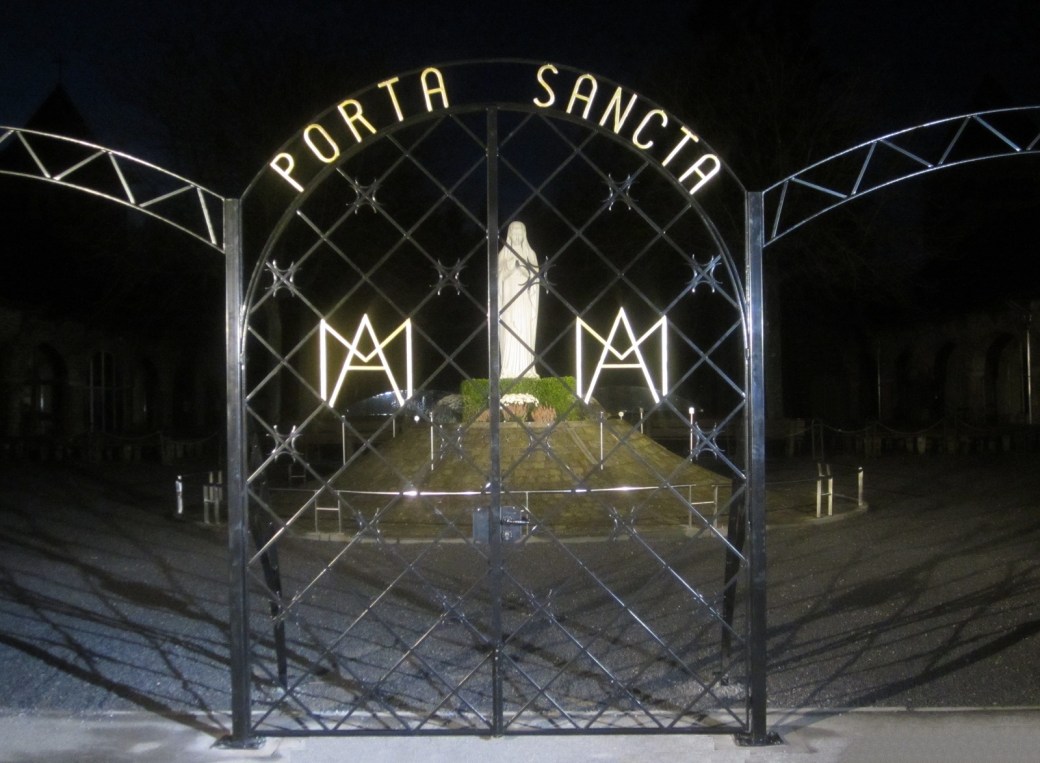 PortaSanctaBanneuxCopyrightHeinzSchneider